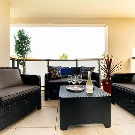 L'héliade, Parking, Terrasse, Ac Apartman