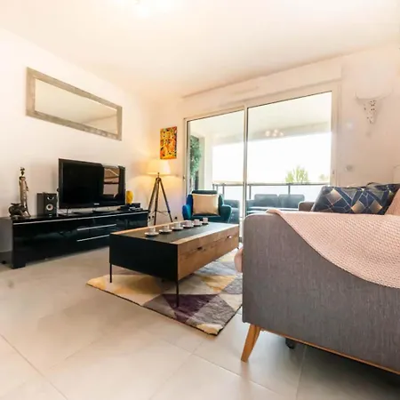 L'héliade, Parking, Terrasse, Ac Apartman *